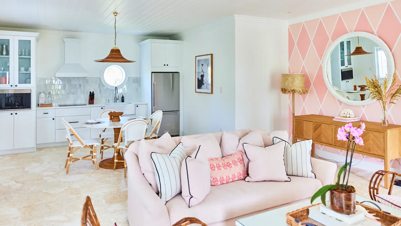 Pink Sand House, i-bedroom villa at The Potlatch Club, Eleuthera, open plan sitting room