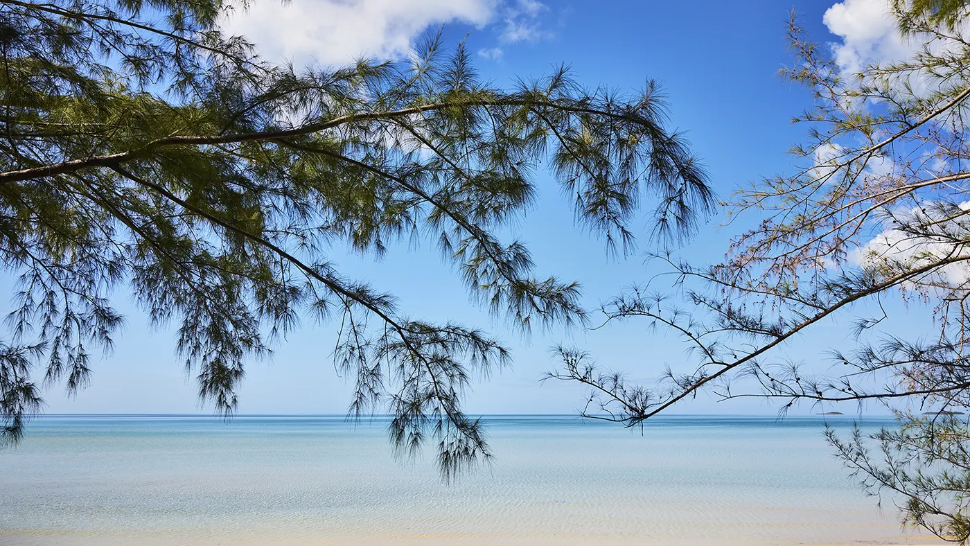 Serenely still - Ten Bay Beach, Eleuthera