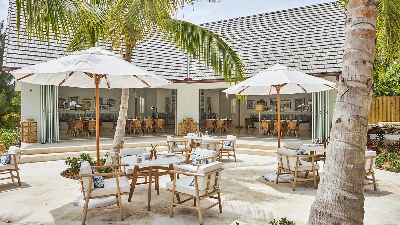 Dining alfresco at The Fig Tree restaurant at The Potlatch Club, Eleuthera